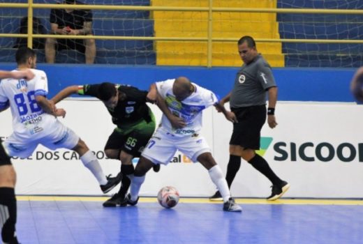 São José Futsal vence o Pinda e vai às semifinais 4