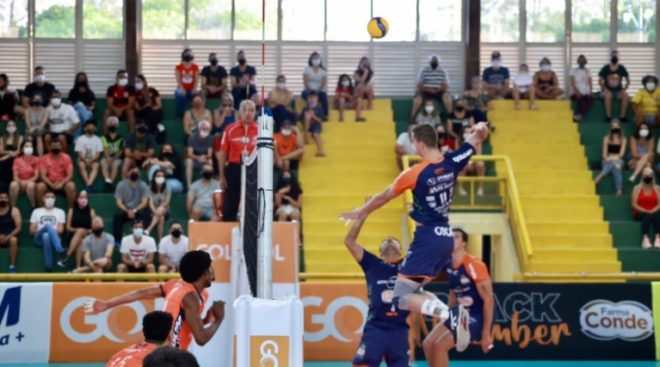 Novo vôlei São José comemora primeira vitória 1