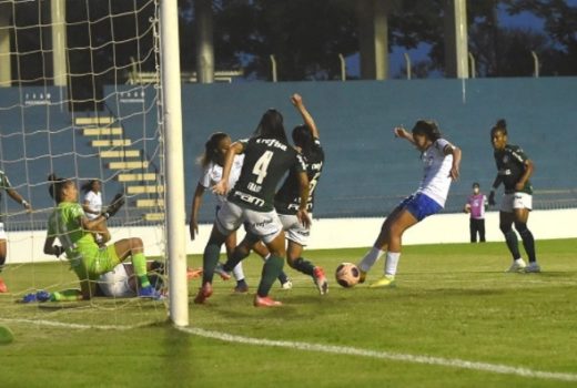 São José perde e fica em situação quase irreversível 1