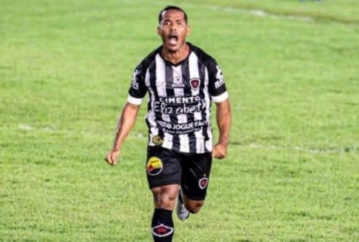 Taubaté entrega o presente de Natal à torcida 6