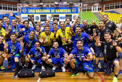 Handebol Taubaté comemora sexto título da Liga 3
