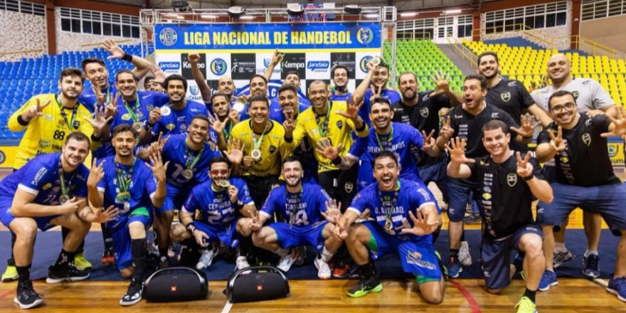 Handebol Taubaté comemora sexto título da Liga 1