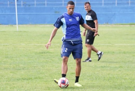 Taubaté confirma jogador que veio na Copa Paulista 8