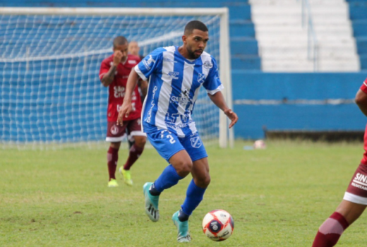 Taubaté confirma permanência de revelação 1