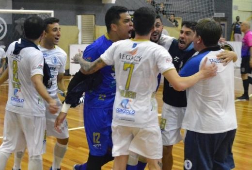 Taubaté Futsal comemora presença inédita em decisão 8