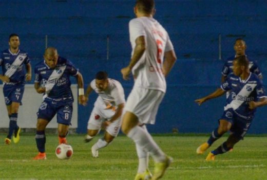 Taubaté estreia ficando no 0 a 0 com o Oeste 9