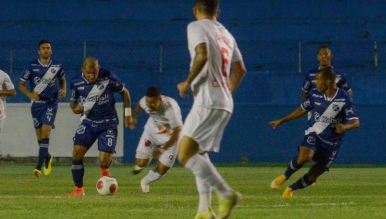 Taubaté estreia ficando no 0 a 0 com o Oeste 1