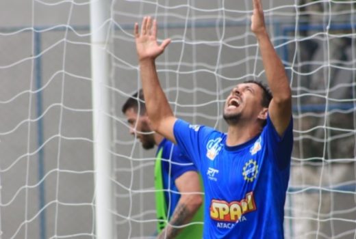 São José espera o Juventus para último jogo-treino 5