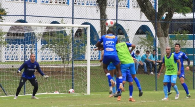 Taubaté e São José fecharam semana com jogo-treino 2