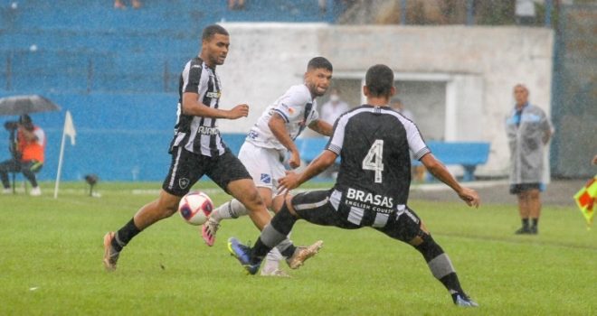 Taubaté avança na Copinha como segundo do grupo 1