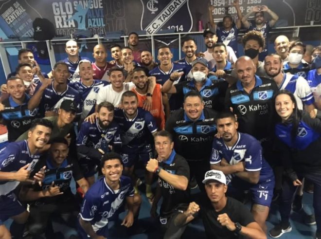 Taubaté quer embalar e pensando em reforços 2