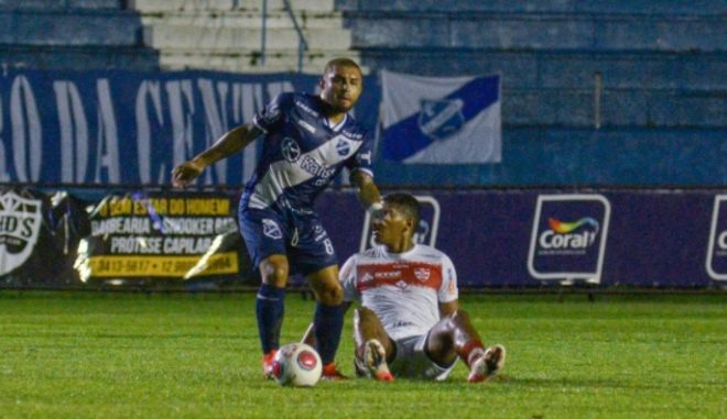 Taubaté quer desencantar na estreia de técnico 1