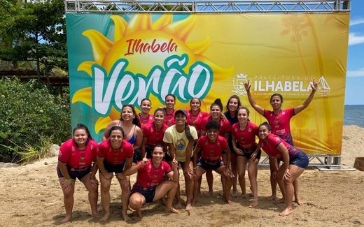 Rugby feminino joseense é campeão na praia 1