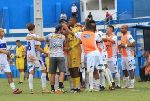 São José defende liderança contra concorrente direto 8