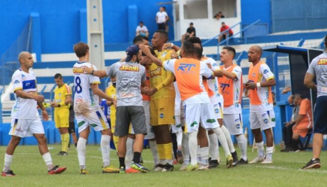 São José defende liderança contra concorrente direto 1