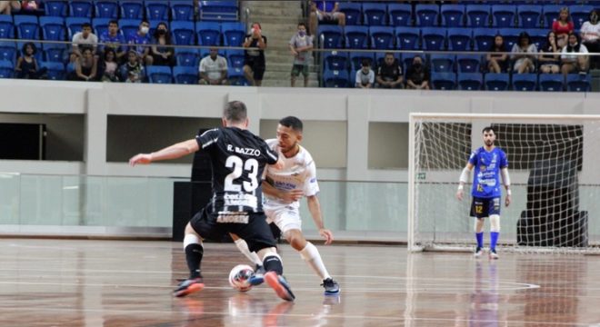 Nova Arena teve futsal em jogo de inauguração 1