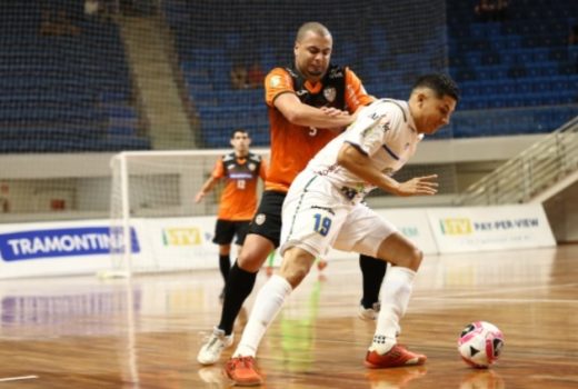 São José Futsal leva goleada na nova arena 8