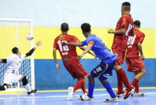 Futsal sub-20 do São José avança à final 7