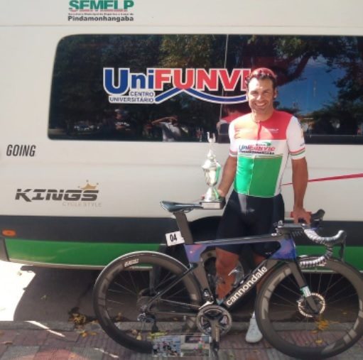 Ciclismo de Pindamonhangaba alcança pódio no Uruguai 3