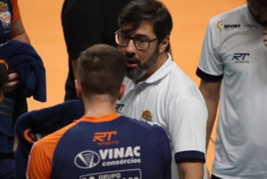 Superliga tem semifinais e São José sonda mercado 3