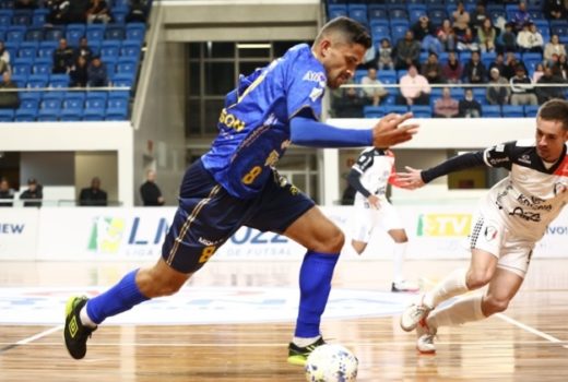 São José Futsal vence líder com gol de goleiro no final 9