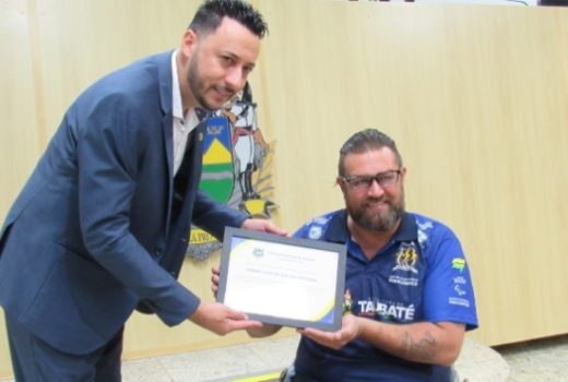 Destaque paralímpico de Taubaté recebe homenagem 8