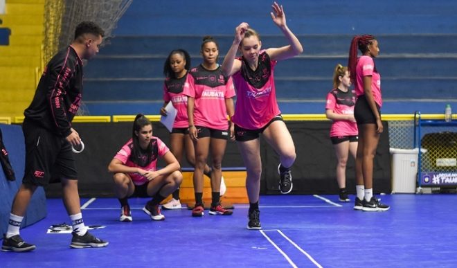 Vôlei feminino do Taubaté intensifica pré-temporada 1