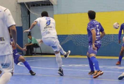 São José Futsal vence e avança às semifinais 7