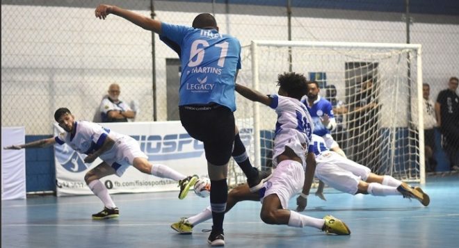 Taubaté Futsal vai à final e São José vence e aguarda 1