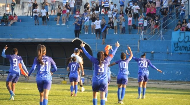 Taubaté empata e festeja acesso no Brasileiro feminino 1