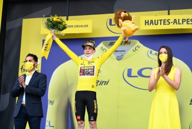 Tour de France tem novo líder após disputa acirrada 3
