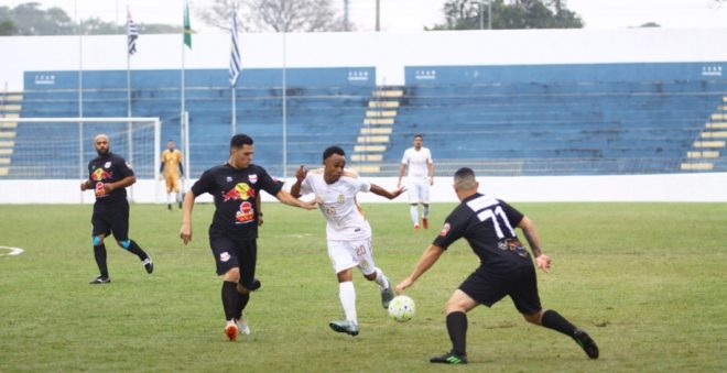 Campeões da Copa Popular de futebol são festejados 2