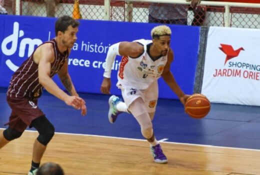 São José recebe Corinthians e quer equilibrar campanha 10