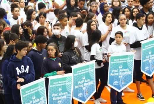 Jogos Escolares prosseguem com futsal feminino 15