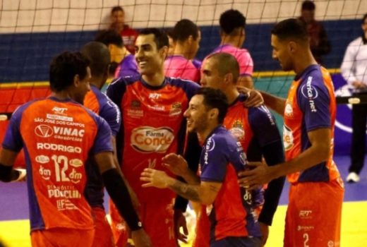Reforçado vôlei joseense corresponde na estreia 4