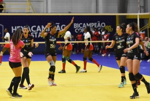 Novo vôlei feminino de Taubaté vence na apresentação 9