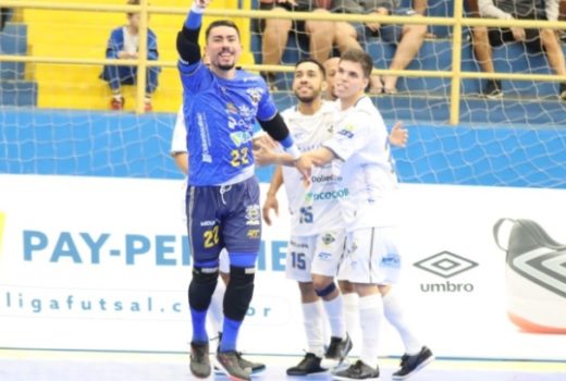 São José Futsal defende posição no Paraná 9