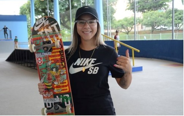 Pâmela Rosa organiza torneio de skate amador 2 Pâmela Rosa organiza torneio de skate amador 2