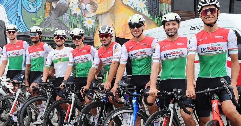 Ciclismo de Pinda disputa competição no Sul 1