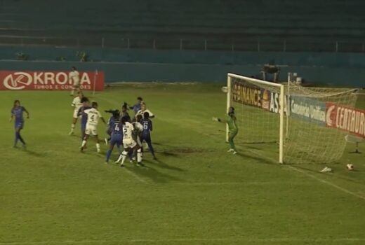 Taubaté leva goleada do vice-líder Santos 3