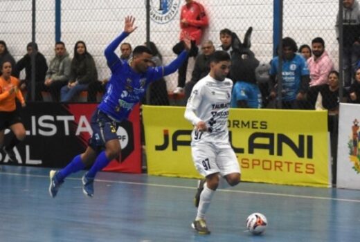 Taubaté vence São José no clássico do futsal 8