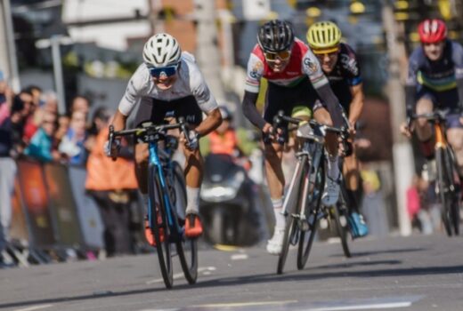 Tour de France na região teve vitória de chileno 13