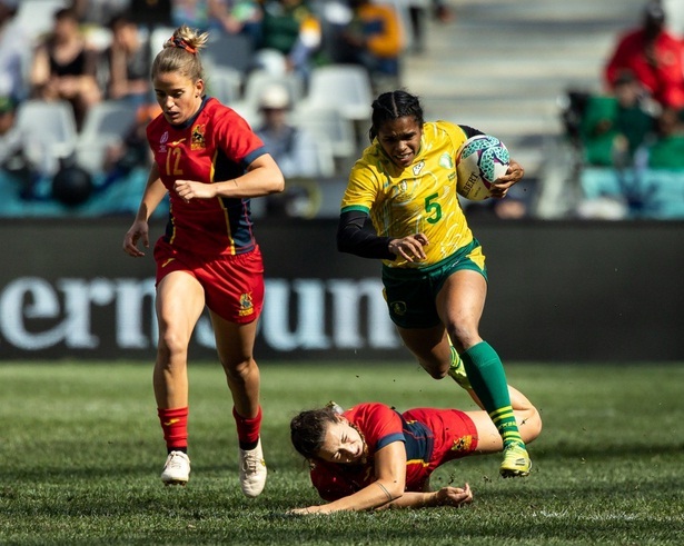 Rugby feminino vence Espanha na despedida da Copa 3