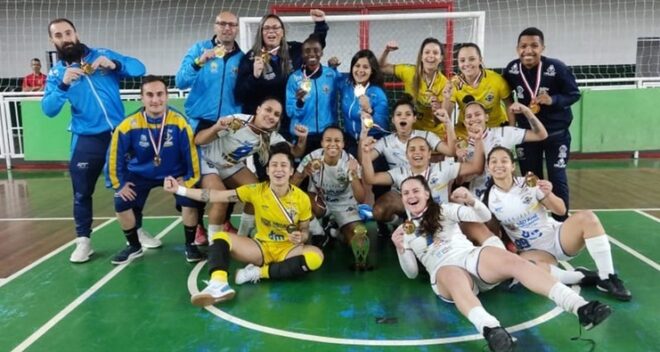 Futsal feminino soma mais ouro nos Regionais 1