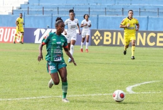 Pinda goleia e avança no futebol feminino dos Abertos 10