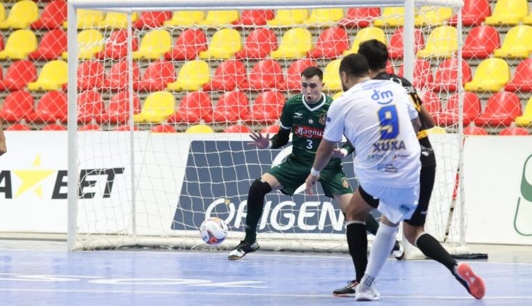 São José Futsal goleia na visita ao Magnus Sorocaba 1