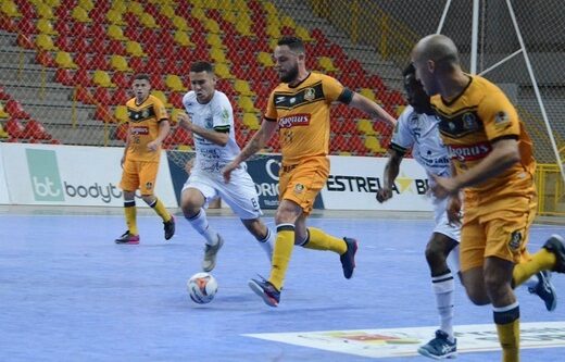 Taubaté Futsal vence e Pinda perde em mata-mata 11