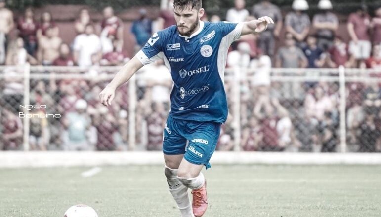 Taubaté anuncia meia que subiu nesta temporada 1