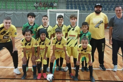Copa Popular de Futsal festeja campeões 4
