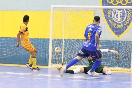 São José Futsal goleia e vai às semifinais 1